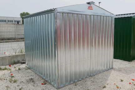 Box tetto a due falde