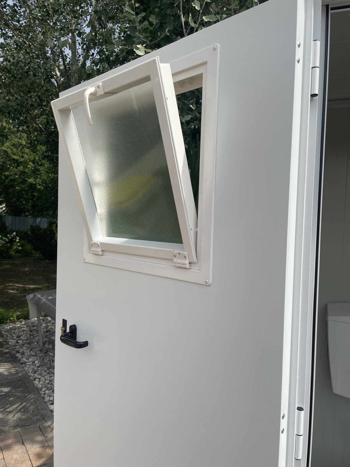 Cabina servizi COIBENTATA WEB DOPPIA con 2 WC